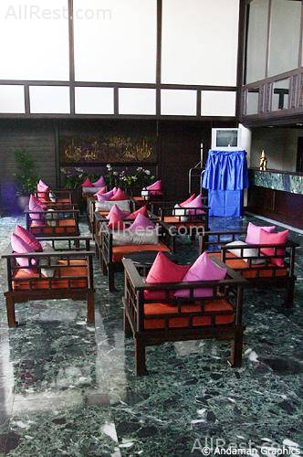 Karon Beach Resort & Spa 43
